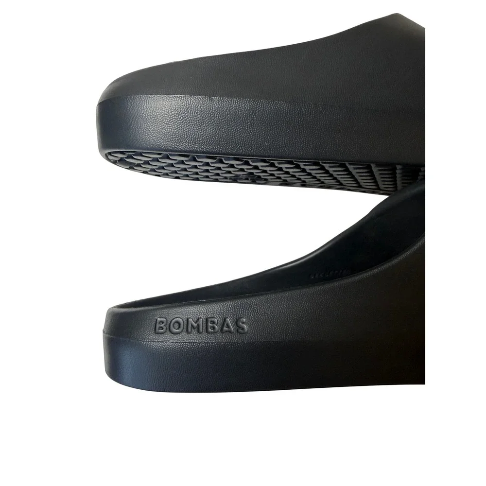 Bombas Friday Slides Men's Size 13 Black Waterproof Comfort Sandals NWT